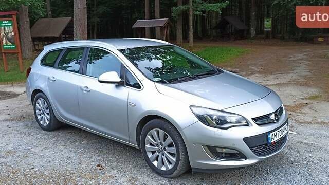 Опель Астра, объемом двигателя 1.7 л и пробегом 257 тыс. км за 9300 $, фото 3 на Automoto.ua