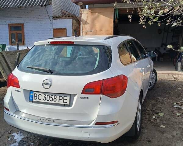 Опель Астра, объемом двигателя 1.7 л и пробегом 250 тыс. км за 7700 $, фото 5 на Automoto.ua