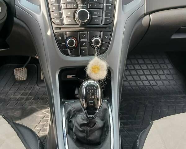 Опель Астра, объемом двигателя 1.7 л и пробегом 250 тыс. км за 7700 $, фото 20 на Automoto.ua