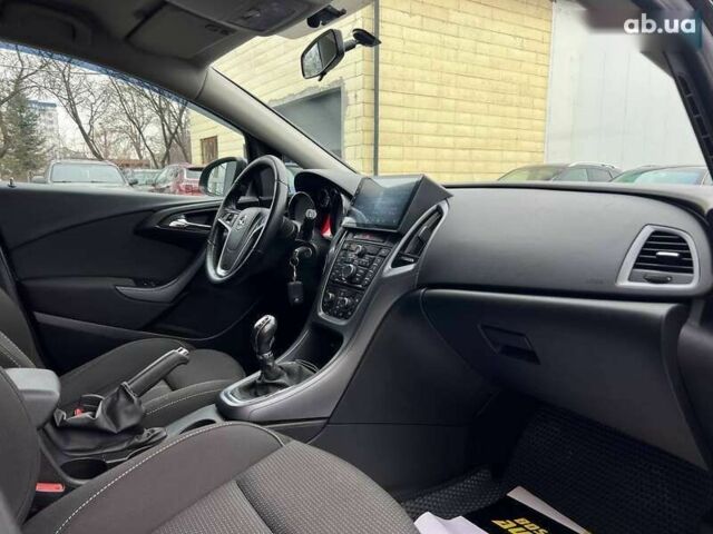 Опель Астра, объемом двигателя 1.6 л и пробегом 145 тыс. км за 9600 $, фото 22 на Automoto.ua