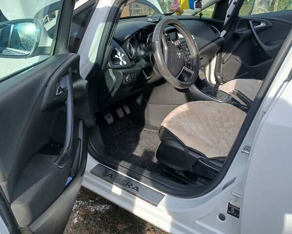 Опель Астра, объемом двигателя 1.7 л и пробегом 250 тыс. км за 7700 $, фото 19 на Automoto.ua