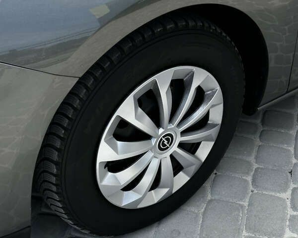 Опель Астра, объемом двигателя 1.5 л и пробегом 105 тыс. км за 12500 $, фото 4 на Automoto.ua