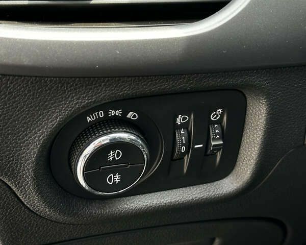Опель Астра, объемом двигателя 1.5 л и пробегом 105 тыс. км за 12500 $, фото 8 на Automoto.ua
