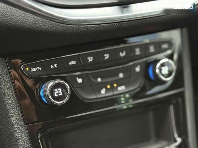 Опель Астра 2020 в Киеве на Automoto.ua Опель Астра, объемом двигателя 1.5 л и пробегом 174 тыс. км за 15300 $, фото 21 на Automoto.ua