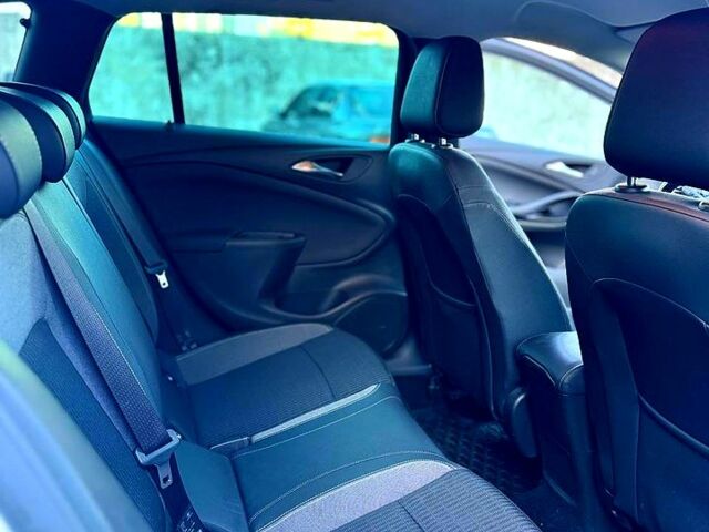 Опель Астра, объемом двигателя 15 л и пробегом 154 тыс. км за 15000 $, фото 9 на Automoto.ua