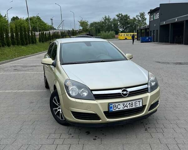 Жовтий Опель Астра, об'ємом двигуна 1.8 л та пробігом 254 тис. км за 3800 $, фото 3 на Automoto.ua