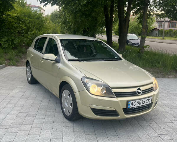 Жовтий Опель Астра, об'ємом двигуна 1.36 л та пробігом 276 тис. км за 3450 $, фото 20 на Automoto.ua