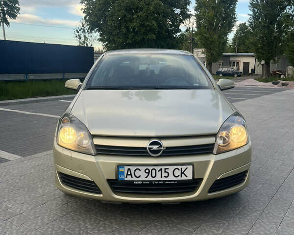 Жовтий Опель Астра, об'ємом двигуна 1.36 л та пробігом 276 тис. км за 3450 $, фото 1 на Automoto.ua