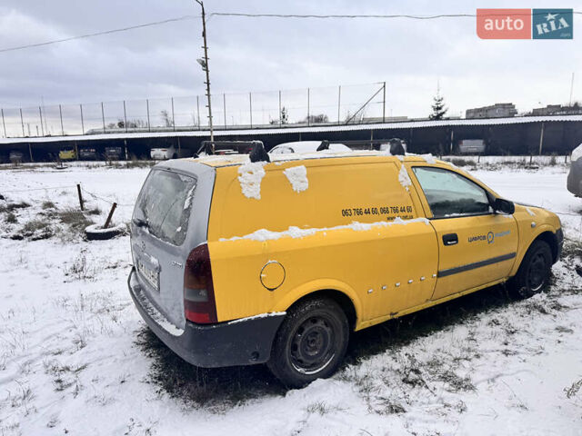 Желтый Опель Астра, объемом двигателя 1.6 л и пробегом 345 тыс. км за 2000 $, фото 2 на Automoto.ua