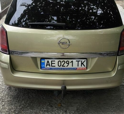 Жовтий Опель Астра, об'ємом двигуна 1.6 л та пробігом 227 тис. км за 5500 $, фото 5 на Automoto.ua