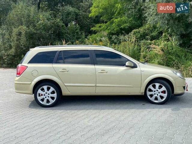 Желтый Опель Астра, объемом двигателя 1.8 л и пробегом 272 тыс. км за 4800 $, фото 2 на Automoto.ua