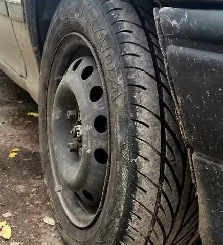 Серый Опель Астра, объемом двигателя 1.4 л и пробегом 280 тыс. км за 1350 $, фото 8 на Automoto.ua