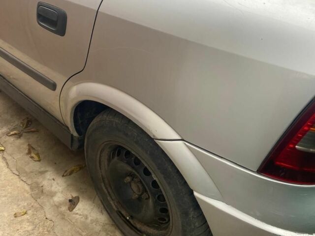 Серый Опель Астра, объемом двигателя 1.7 л и пробегом 2 тыс. км за 1500 $, фото 7 на Automoto.ua