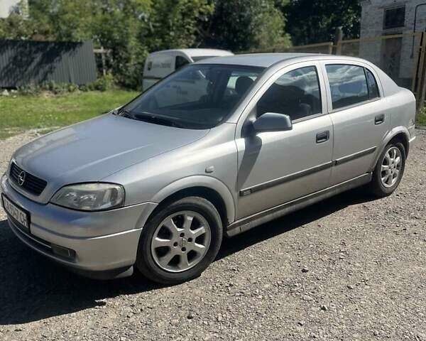 Сірий Опель Астра, об'ємом двигуна 1.69 л та пробігом 300 тис. км за 2600 $, фото 2 на Automoto.ua