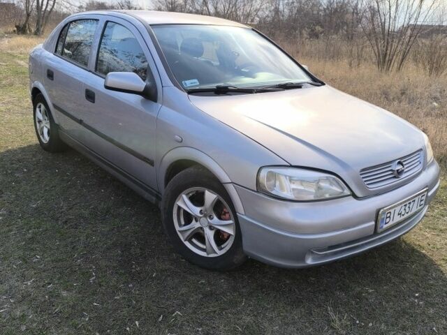 Серый Опель Астра, объемом двигателя 2 л и пробегом 269 тыс. км за 3700 $, фото 1 на Automoto.ua