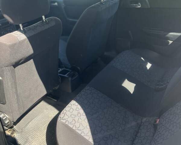 Сірий Опель Астра, об'ємом двигуна 1.69 л та пробігом 300 тис. км за 2600 $, фото 17 на Automoto.ua