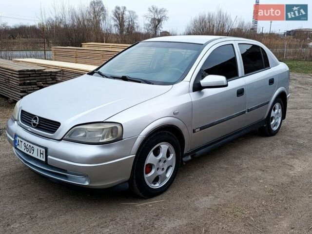 Серый Опель Астра, объемом двигателя 1.6 л и пробегом 300 тыс. км за 2999 $, фото 17 на Automoto.ua
