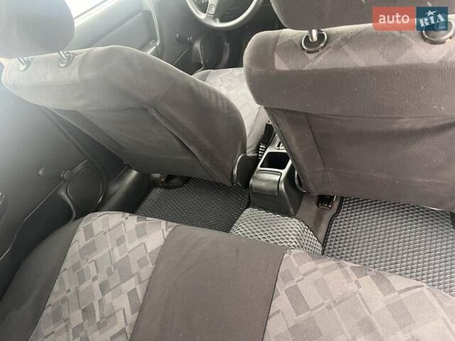 Сірий Опель Астра, об'ємом двигуна 1.39 л та пробігом 120 тис. км за 2500 $, фото 11 на Automoto.ua