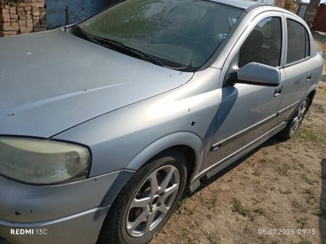 Сірий Опель Астра, об'ємом двигуна 2 л та пробігом 377 тис. км за 1600 $, фото 2 на Automoto.ua