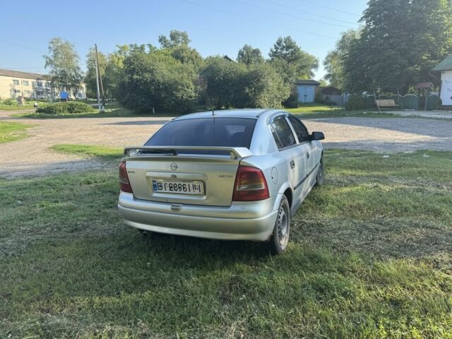 Серый Опель Астра, объемом двигателя 2 л и пробегом 304 тыс. км за 2700 $, фото 4 на Automoto.ua