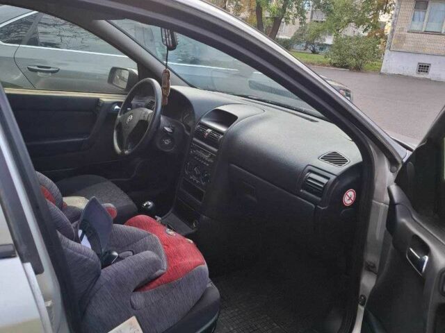 Серый Опель Астра, объемом двигателя 1.6 л и пробегом 2 тыс. км за 1500 $, фото 8 на Automoto.ua