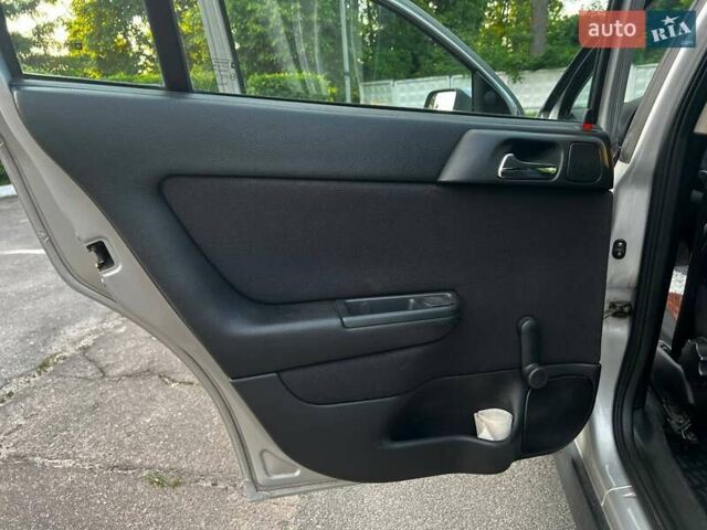 Сірий Опель Астра, об'ємом двигуна 1.6 л та пробігом 137 тис. км за 3500 $, фото 3 на Automoto.ua
