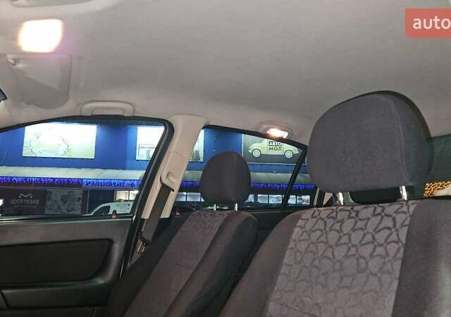 Серый Опель Астра, объемом двигателя 2 л и пробегом 341 тыс. км за 4000 $, фото 14 на Automoto.ua