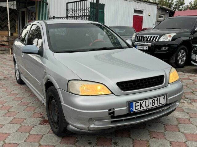 Серый Опель Астра, объемом двигателя 1.8 л и пробегом 300 тыс. км за 1199 $, фото 2 на Automoto.ua