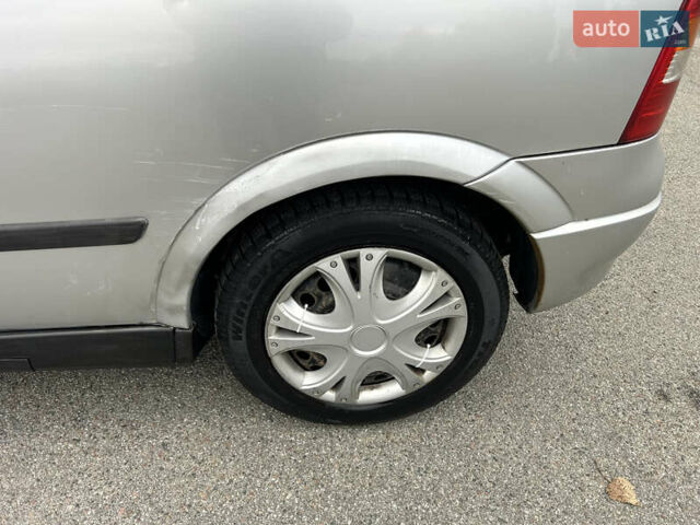 Серый Опель Астра, объемом двигателя 2 л и пробегом 362 тыс. км за 2100 $, фото 9 на Automoto.ua