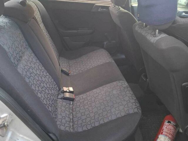 Серый Опель Астра, объемом двигателя 1.6 л и пробегом 2 тыс. км за 1500 $, фото 4 на Automoto.ua