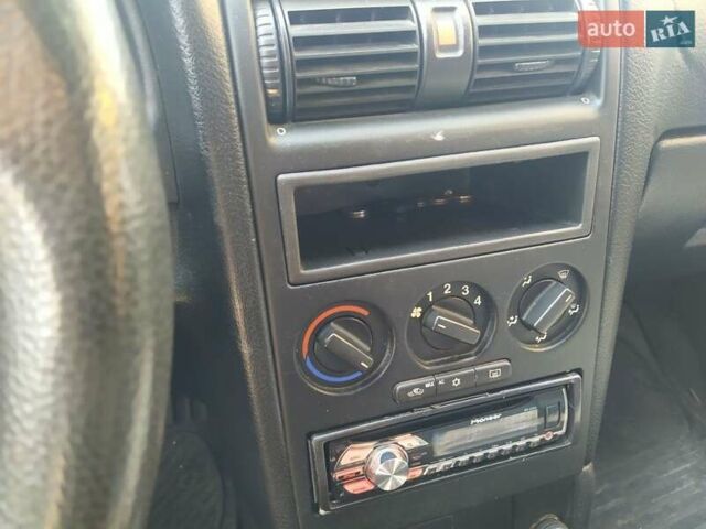 Сірий Опель Астра, об'ємом двигуна 1.7 л та пробігом 250 тис. км за 2200 $, фото 2 на Automoto.ua