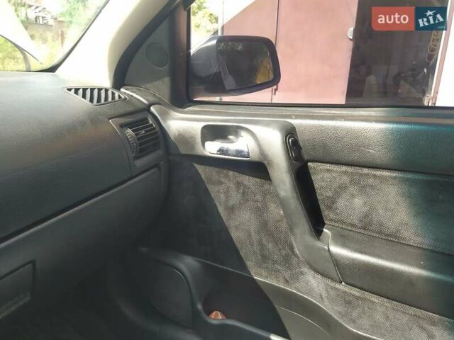Сірий Опель Астра, об'ємом двигуна 1.7 л та пробігом 250 тис. км за 2200 $, фото 3 на Automoto.ua