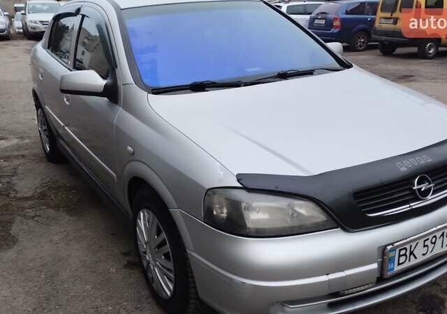 Сірий Опель Астра, об'ємом двигуна 2 л та пробігом 300 тис. км за 3300 $, фото 7 на Automoto.ua