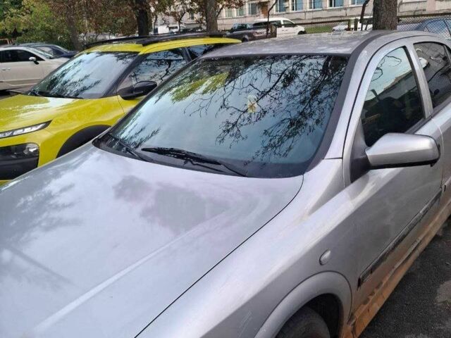 Серый Опель Астра, объемом двигателя 1.6 л и пробегом 2 тыс. км за 1500 $, фото 2 на Automoto.ua