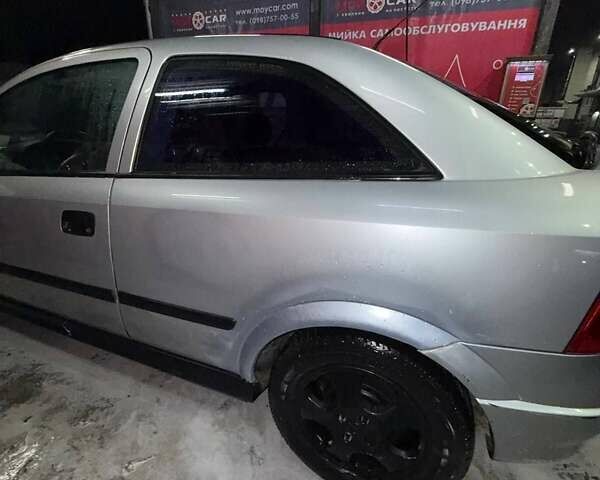 Серый Опель Астра, объемом двигателя 1.6 л и пробегом 453 тыс. км за 2000 $, фото 8 на Automoto.ua