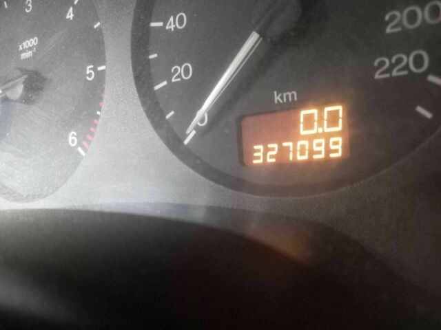 Сірий Опель Астра, об'ємом двигуна 1.7 л та пробігом 327 тис. км за 2500 $, фото 8 на Automoto.ua