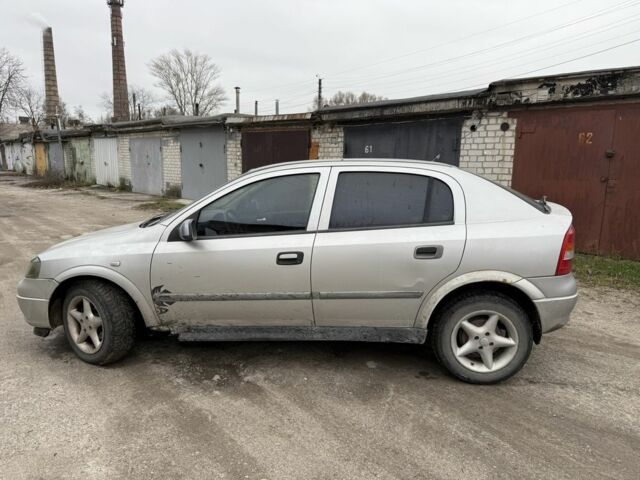 Серый Опель Астра, объемом двигателя 1.7 л и пробегом 350 тыс. км за 1700 $, фото 5 на Automoto.ua