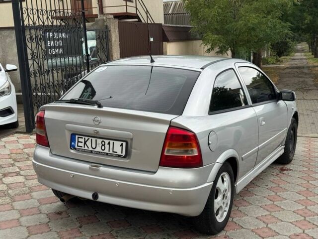 Серый Опель Астра, объемом двигателя 1.8 л и пробегом 300 тыс. км за 1199 $, фото 5 на Automoto.ua