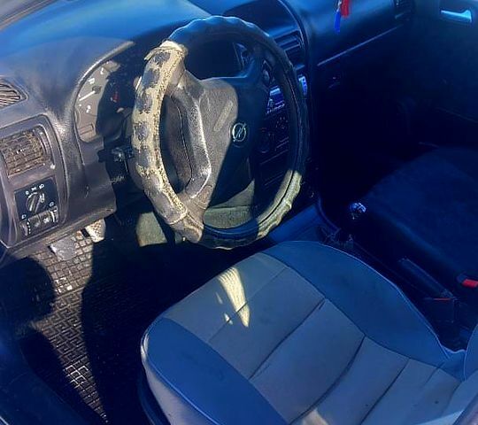 Серый Опель Астра, объемом двигателя 2 л и пробегом 0 тыс. км за 1450 $, фото 3 на Automoto.ua