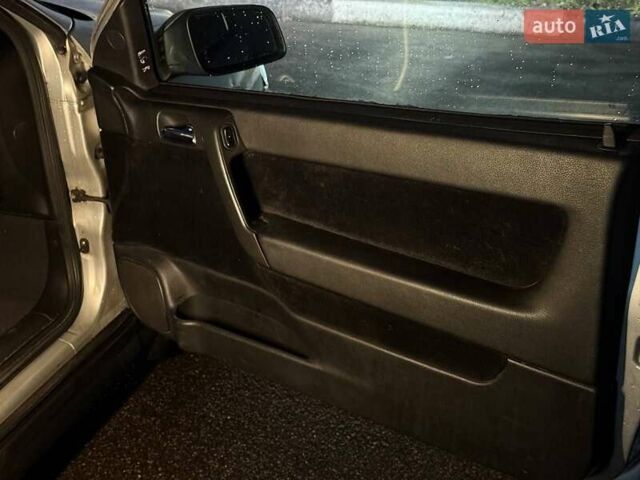 Серый Опель Астра, объемом двигателя 1.6 л и пробегом 453 тыс. км за 2000 $, фото 18 на Automoto.ua