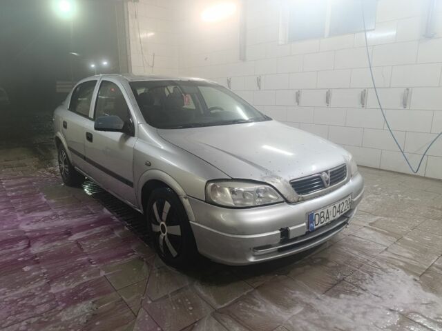 Сірий Опель Астра, об'ємом двигуна 1.7 л та пробігом 333 тис. км за 1100 $, фото 1 на Automoto.ua