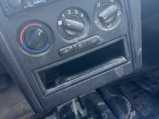 Серый Опель Астра, объемом двигателя 0 л и пробегом 100 тыс. км за 1200 $, фото 5 на Automoto.ua