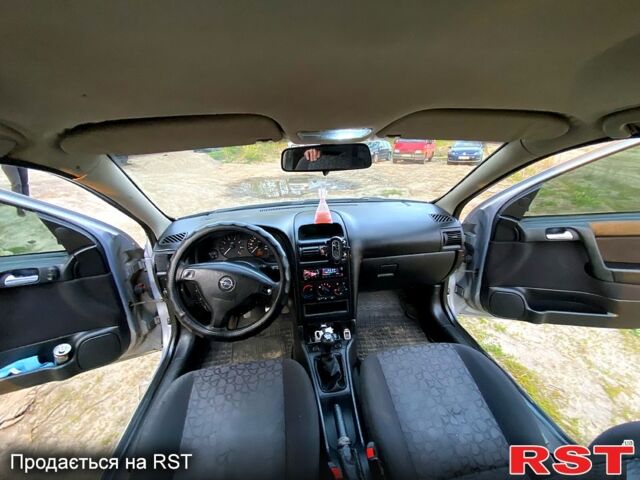 Сірий Опель Астра, об'ємом двигуна 1.8 л та пробігом 0 тис. км за 2200 $, фото 4 на Automoto.ua