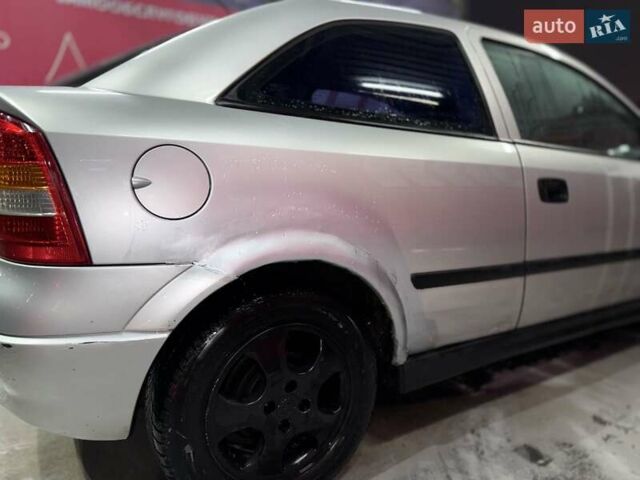 Серый Опель Астра, объемом двигателя 1.6 л и пробегом 453 тыс. км за 2000 $, фото 13 на Automoto.ua