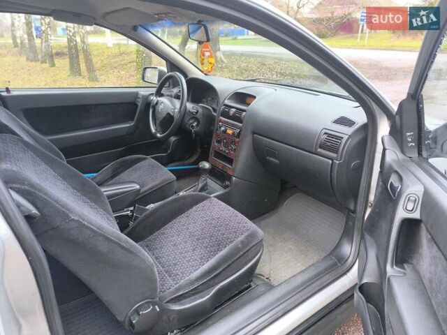 Серый Опель Астра, объемом двигателя 1.6 л и пробегом 455 тыс. км за 2850 $, фото 21 на Automoto.ua