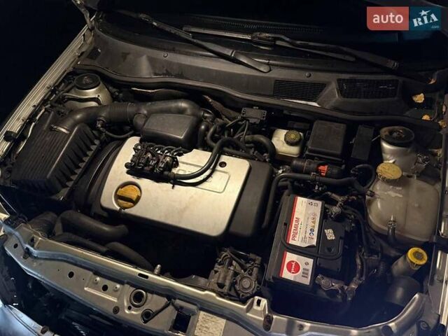 Серый Опель Астра, объемом двигателя 1.6 л и пробегом 453 тыс. км за 2000 $, фото 23 на Automoto.ua