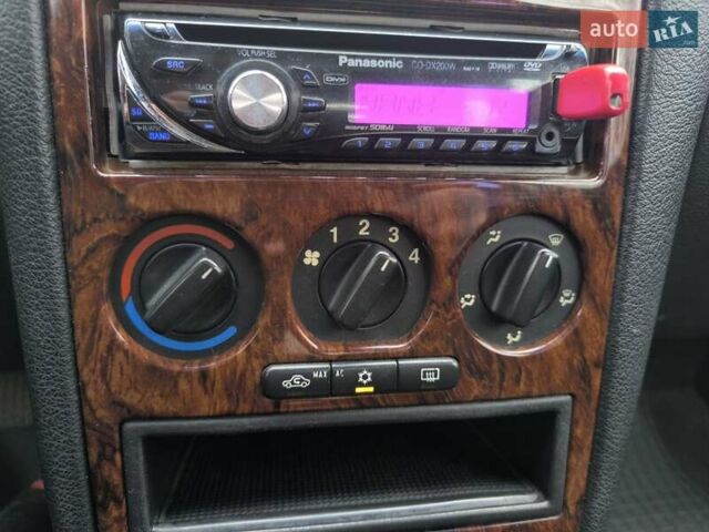 Серый Опель Астра, объемом двигателя 1.6 л и пробегом 455 тыс. км за 2850 $, фото 17 на Automoto.ua