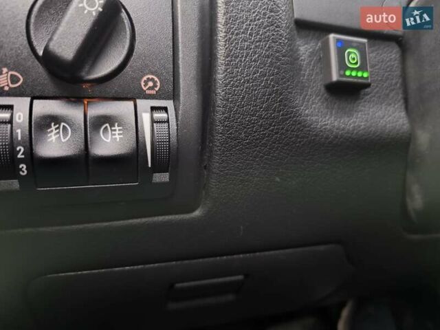 Серый Опель Астра, объемом двигателя 1.6 л и пробегом 455 тыс. км за 2850 $, фото 13 на Automoto.ua