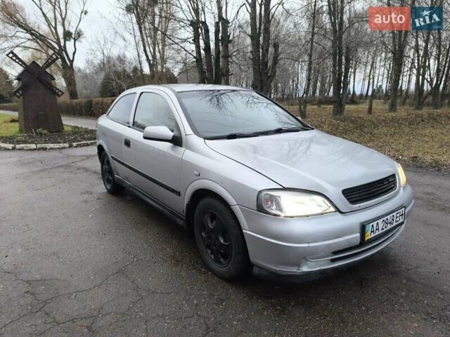 Серый Опель Астра, объемом двигателя 1.6 л и пробегом 455 тыс. км за 2850 $, фото 2 на Automoto.ua