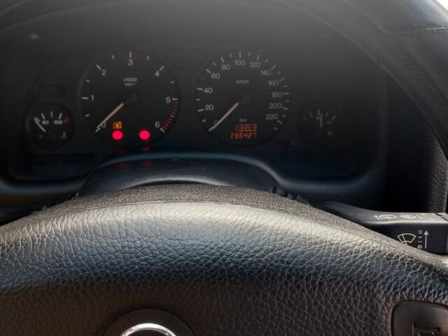 Сірий Опель Астра, об'ємом двигуна 2 л та пробігом 286 тис. км за 3200 $, фото 6 на Automoto.ua